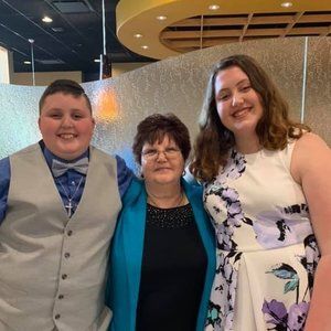 Meet your Posher, Christina